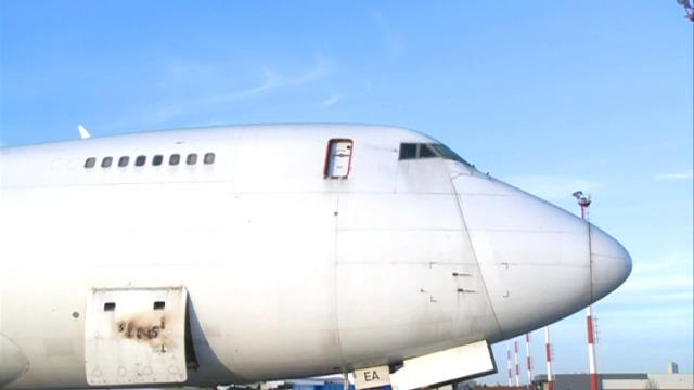 Twee Boeings ontmanteld op luchthaven Oostende