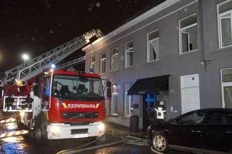 Zware brand verwoest groot deel van hotel