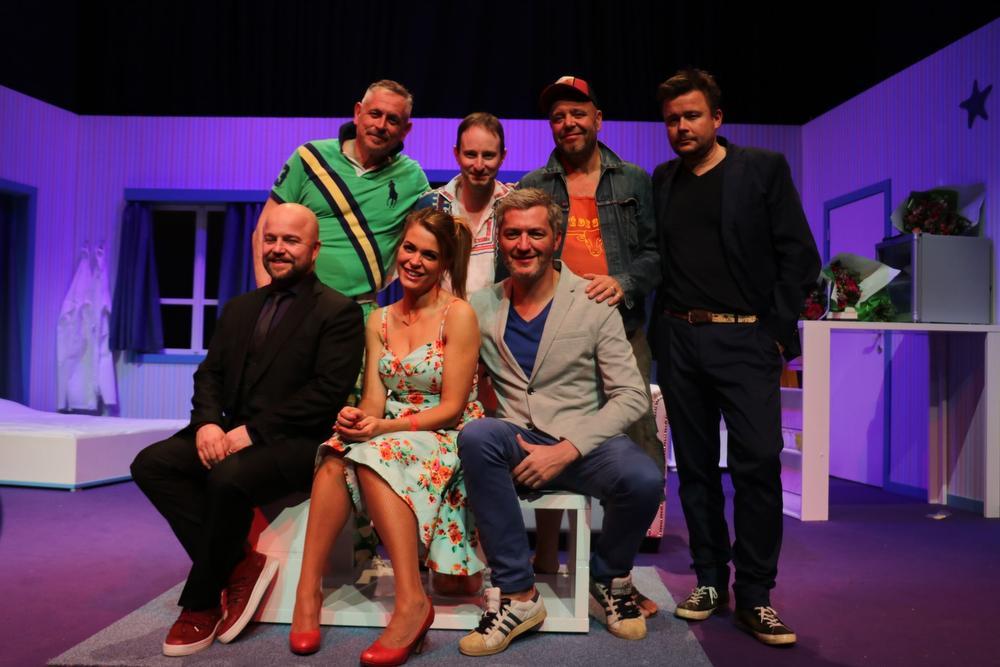 West Vlaamse BV's op feestelijke première van Blind Date in Antwerpen