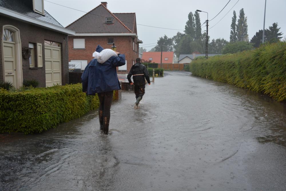 Roeselare kondigt gemeentelijk rampenplan af door wateroverlast