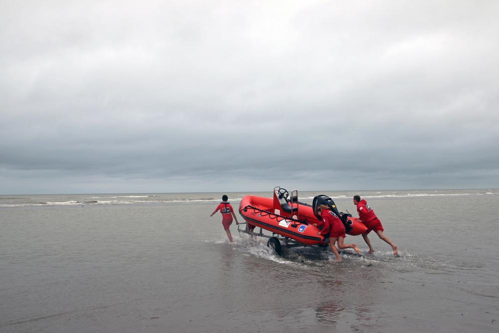 Regen en wind zorgen voor extra uitdaging tijdens reddingsoefening 'Seacoast'