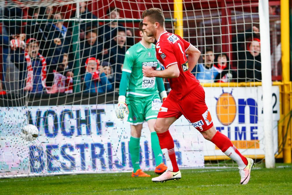 Ook KV Kortrijk wint met 5-0