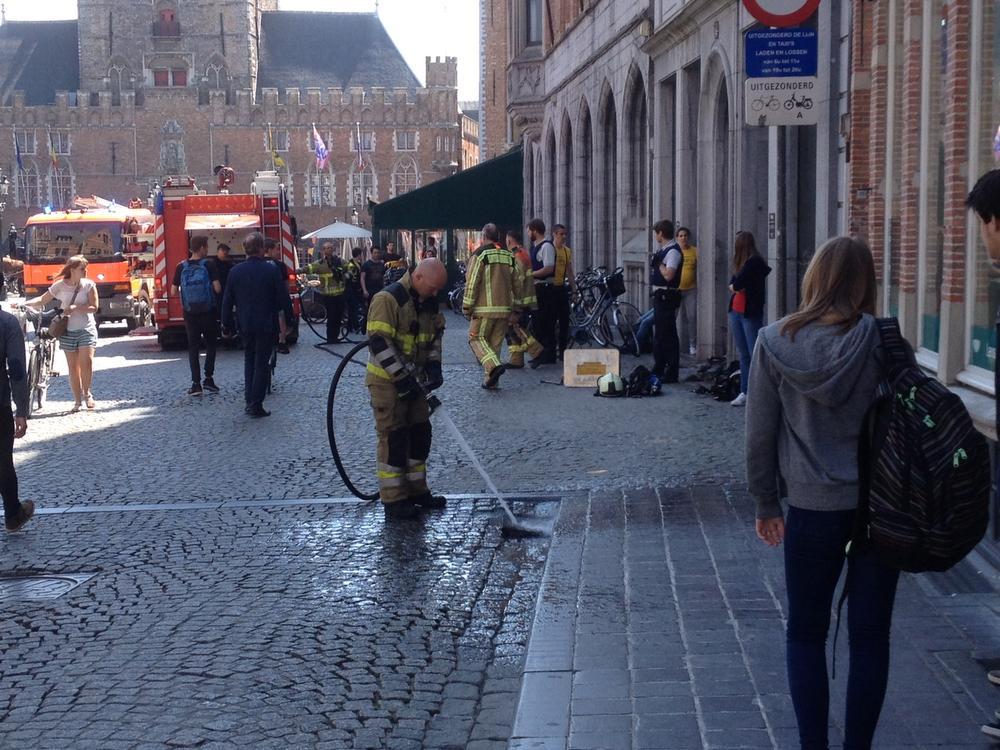 Fnac in Brugge even geëvacueerd na brandalarm
