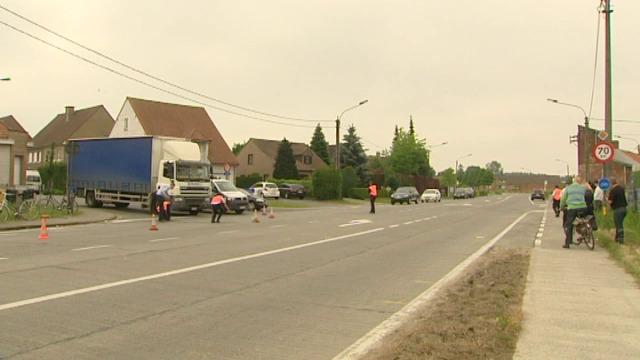 Meisje van 12 overleden na dramatisch ongeval met vrachtwagen in Avelgem