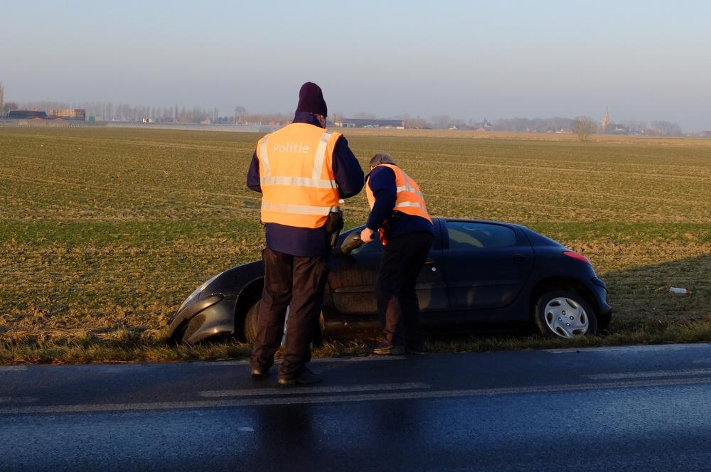 Regen niet voorspeld: spiegelglad in de Westhoek