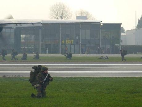 Stormlanding op luchthaven Kortrijk-Wevelgem