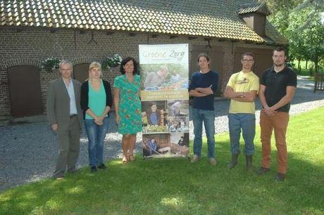 Vlaanderen telt bijna 800 zorgboerderijen, ook in Ingelmunster werkt het initiatief uitstekend