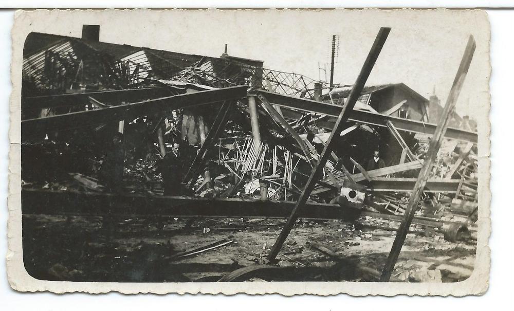 Het bombardement op Gernay eiste 7 doden en 18 gewonden. (Foto: stadsarchief Waregem)