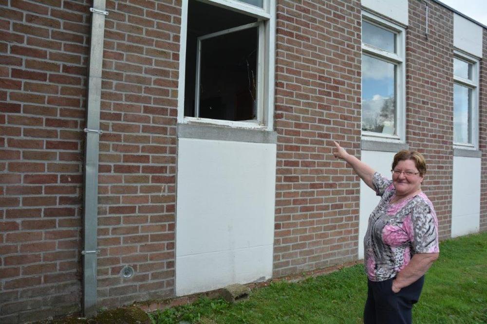 Drieste dieven zorgen voor ravage in kerk op de Ginste... en eten de voorraad hosties op