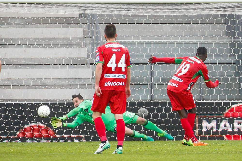 KV Oostende verliest van Anderlecht na een flits van Hanni