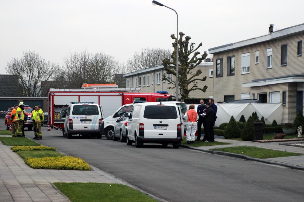 VIDEO Jongetje van 8 dood aangetroffen in woning in Zwevegem, moeder aangehouden