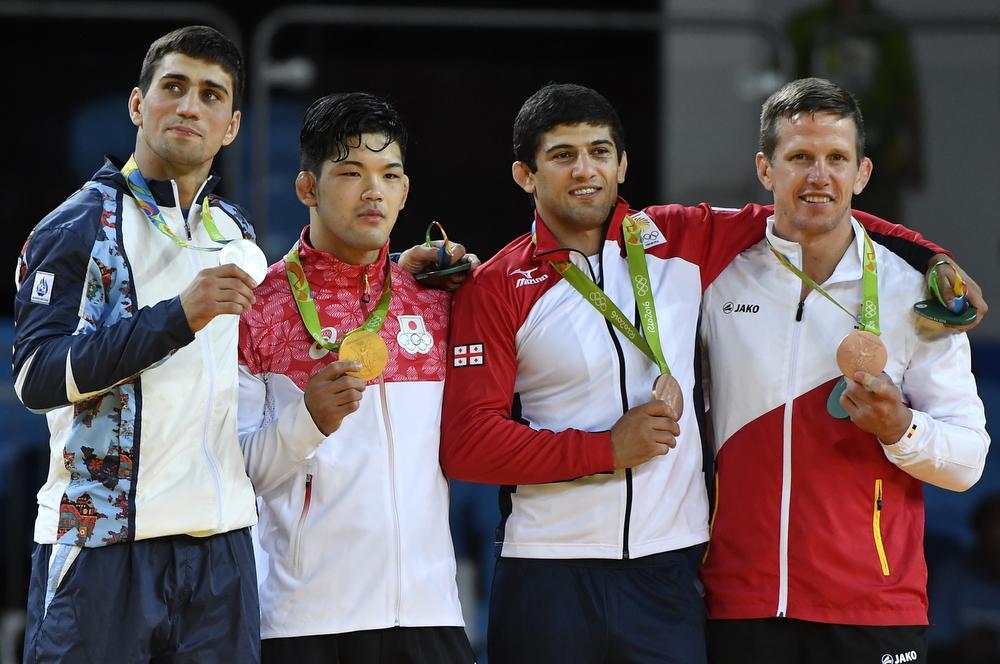 Judo Koksijde viert brons van 'hun' Dirk Van Tichelt