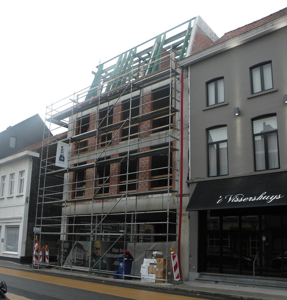 De nieuwe winkel van Dierendonck opent binnen enkele maanden op de Doorniksewijk.
