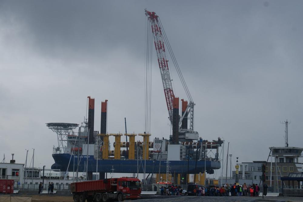 'Vliegend' schip te zien in haven van Oostende