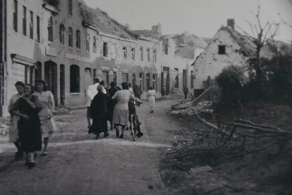 De Marktstraat op 14 mei 1943.
