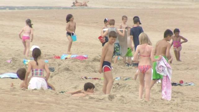 In juli liepen 400 kinderen verloren op het strand