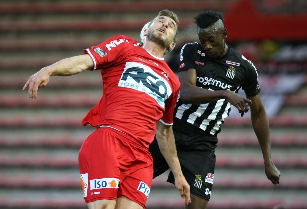 Charleroi verslaat Kortrijk in heenwedstrijd finale play-off 2