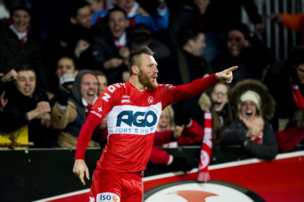 KV Kortrijk doet goede zaak voor play-off 1