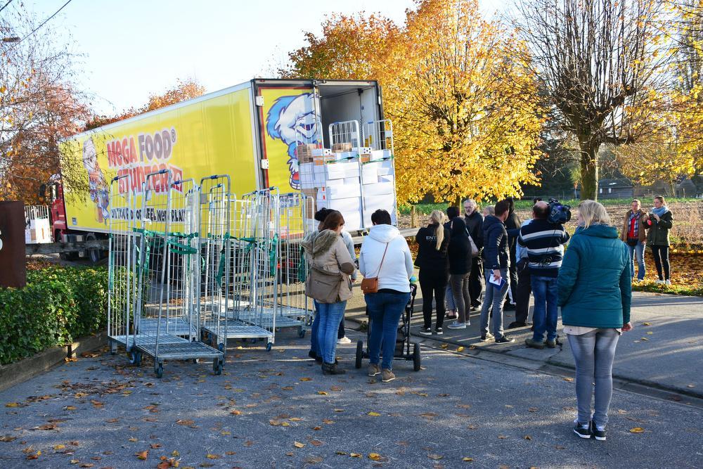 Kritiek of niet: Mega Food verkoopt vlot 150 kilo diepvriesvoeding voor 150 euro in Vijve