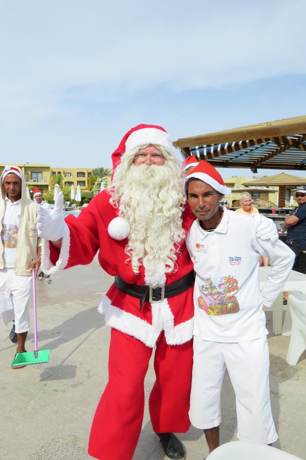 Aanslag in Egypte maakt Oostkampse kerstman niet bang