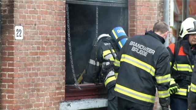 Vrouw van 72 uit Brugge komt om in brand nadat haar schort vuur heeft gevat