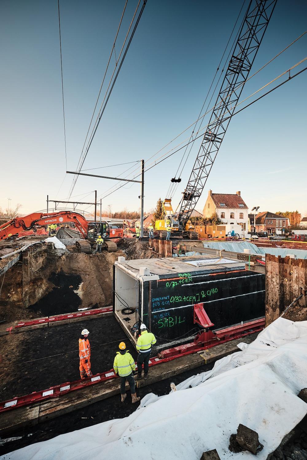 Belangrijke stap in verdubbeling spoorcapaciteit Brugge-Gent in Oostkamp