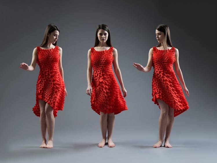 Howest haalt bedenkster van '3D geprinte jurk' naar Kortrijk