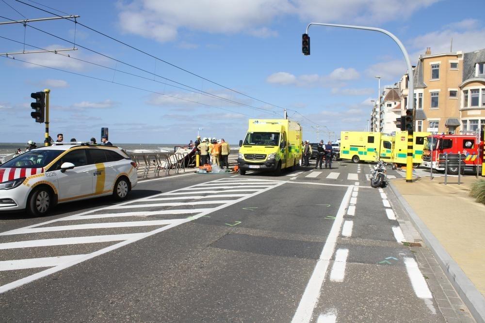 Zwaar verkeersongeval met vier zwaargewonden in Oostende