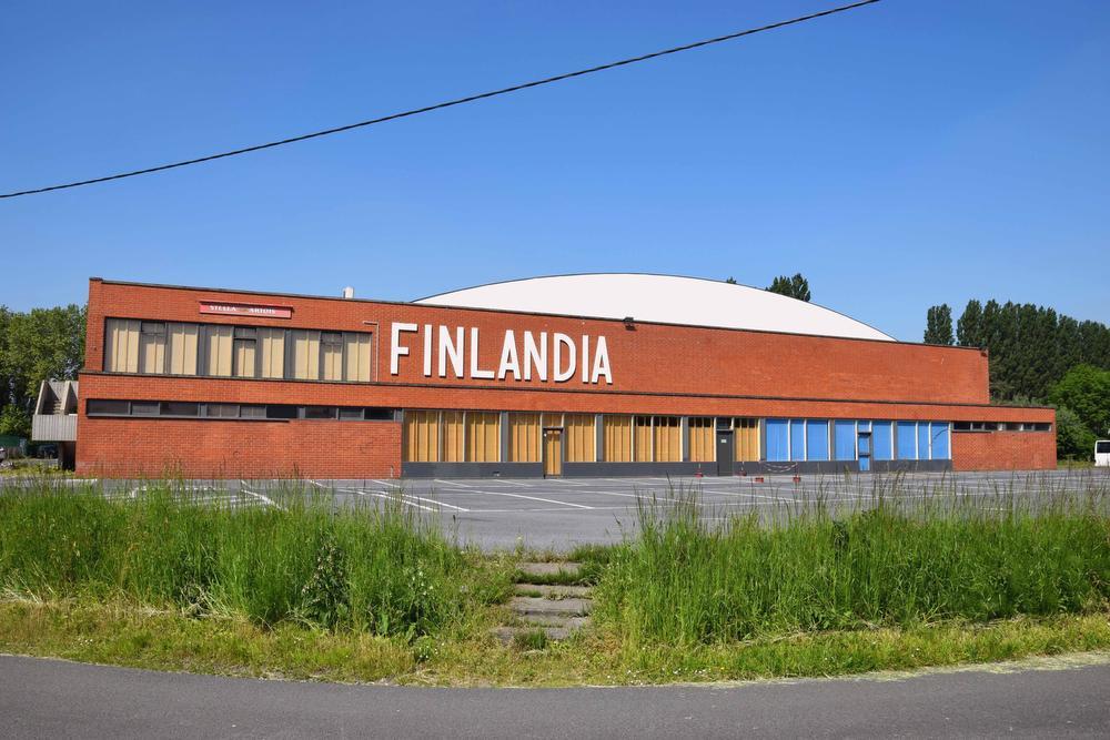 Einde van een tijdperk: schaatspiste Finlandia sluit, trampolinepark komt in de plaats