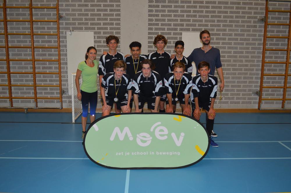 Ontdek hier de winnaars in de interprovinciale minivoetbalfinales van MOEV