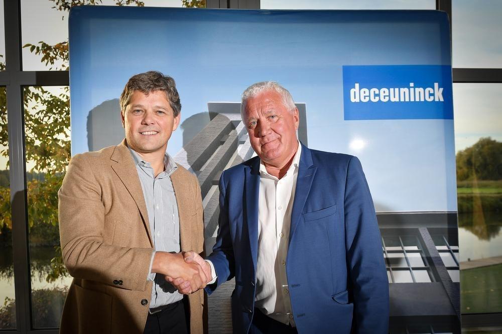 CEO Francis Van Eeckhout van Deceuninck samen met Patrick Lefevere. Sinds 2019 is Deceuninck hoofdsponsor bij de ploeg van Lefevere.