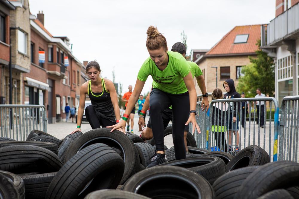 Tweede editie van Obstacle Run in Zeebrugge met zeshonderd deelnemers