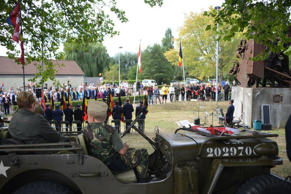 Oostkamp herdenkt 75ste verjaardag van Slag om Moerbrugge