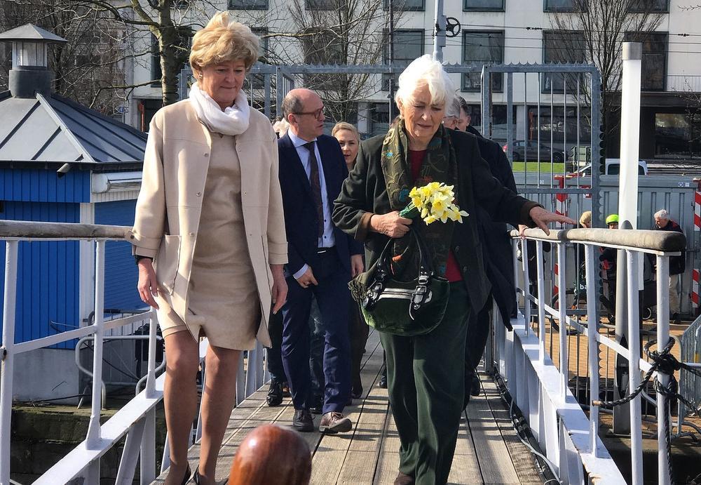 IN BEELD Koning Albert en koningin Paola bezoeken Oostende