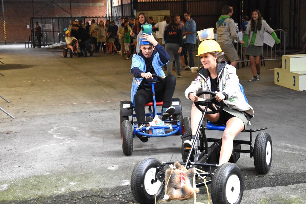 Scouts wint go-kart race 'Menen Ontspoord' op 'Dag van de Jeugdbeweging'