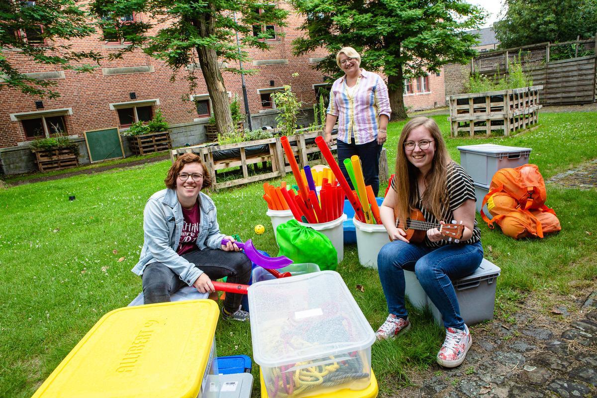 De Brugse zomerschool met Elise Vanderbeck, Leen Van der Stock en Sarah Bekkers (Foto Davy Coghe)