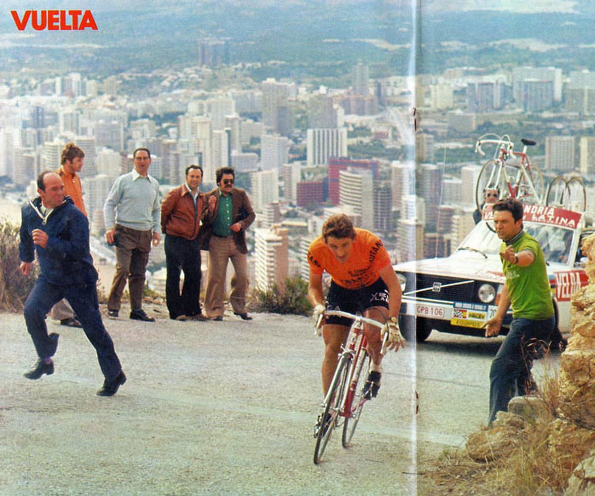 Freddy Maertens won 13 ritten in de Vuelta van 1977, waaronder een klimtijdrit in Barcelona. (gf)