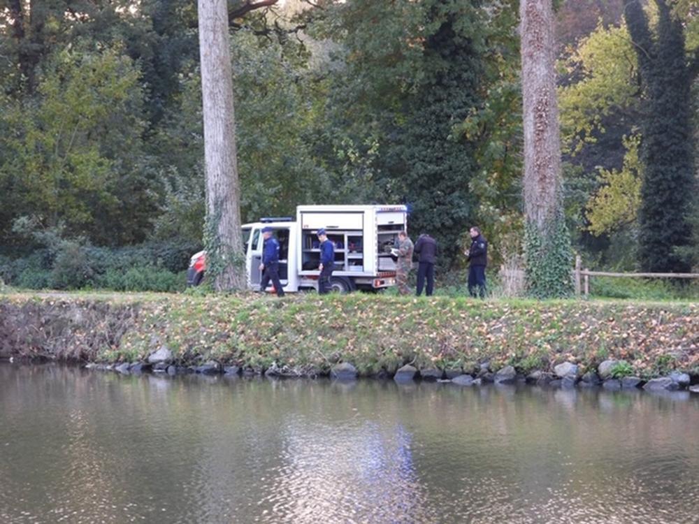 Magneetvissers halen 30 obussen uit kanaal Brugge-Gent