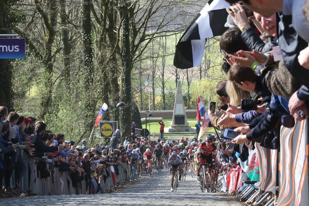 Geen toestanden als in de Tour de France op hellingen van Gent-Wevelgem