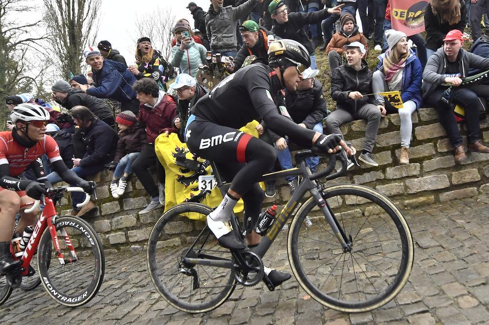 Quick Step triomfeert in de Ronde van Vlaanderen met Niki Terpstra