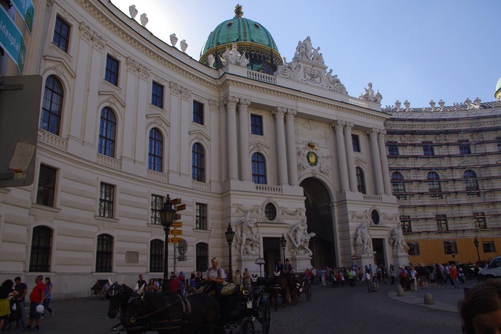 Wenen biedt een mix van klassieke architectuur en hypermoderne gebouwen, weet Veerle.