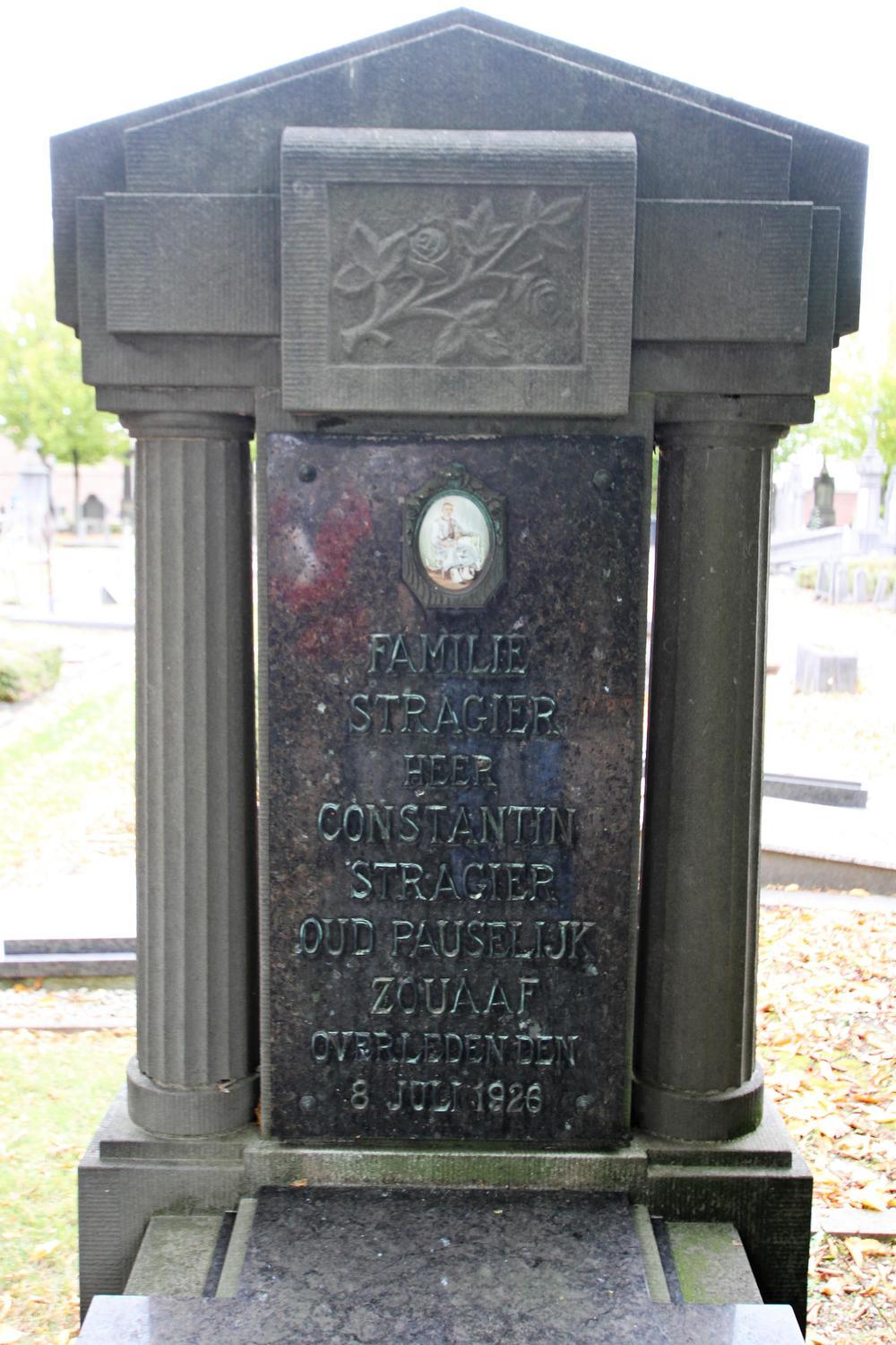 Constantin Stragier was in de 19de eeuw een zoeaaf. Zijn graf is intussen beschermd. (Foto JVGK)