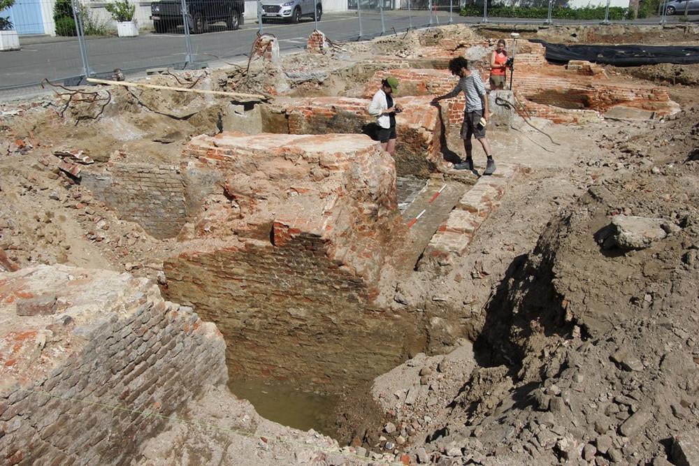 Archeologische vondsten op site Residentie Broelhotel