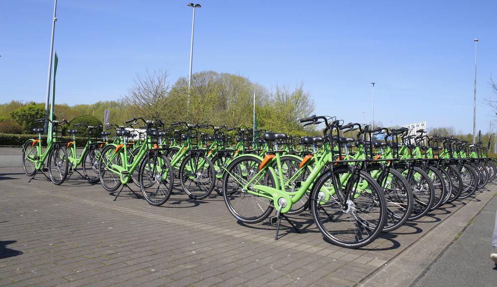 Kortrijk investeert in 50 extra deelfietsen en carpoolplatform