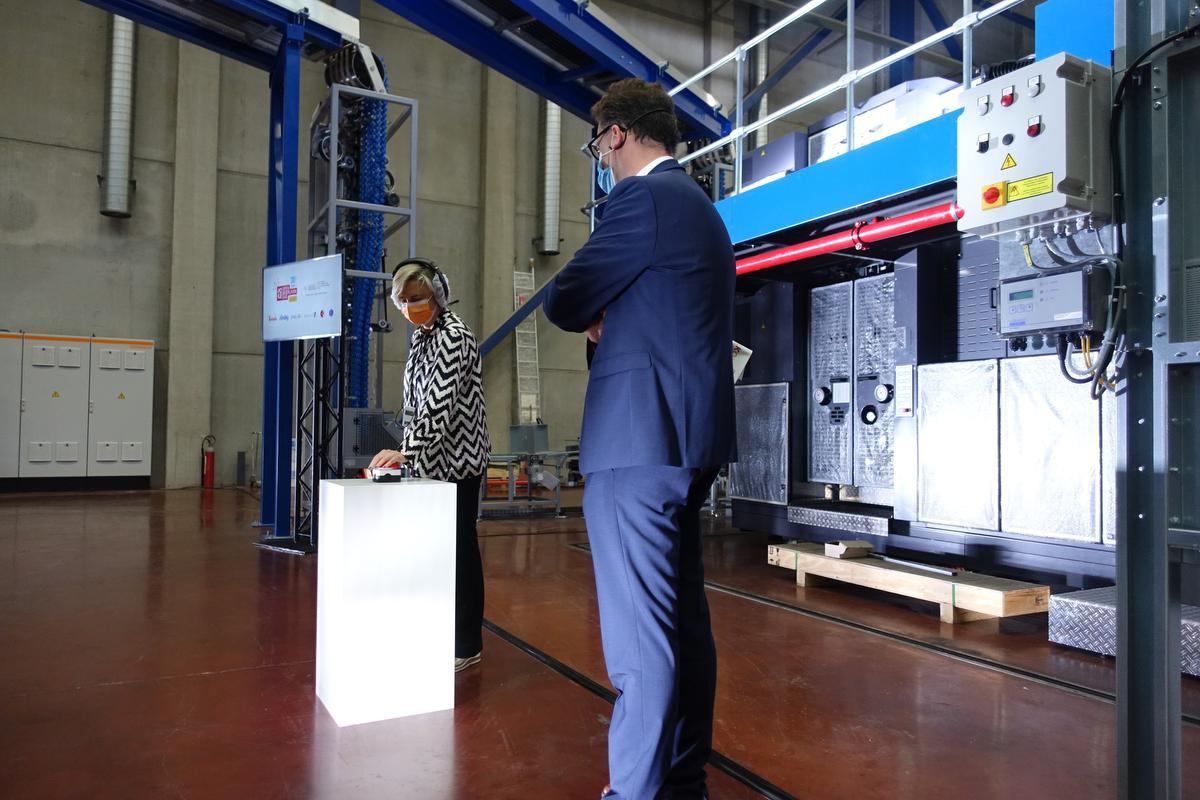 Vlaams minister Crevits opent Open Bedrijvendag in Roularta