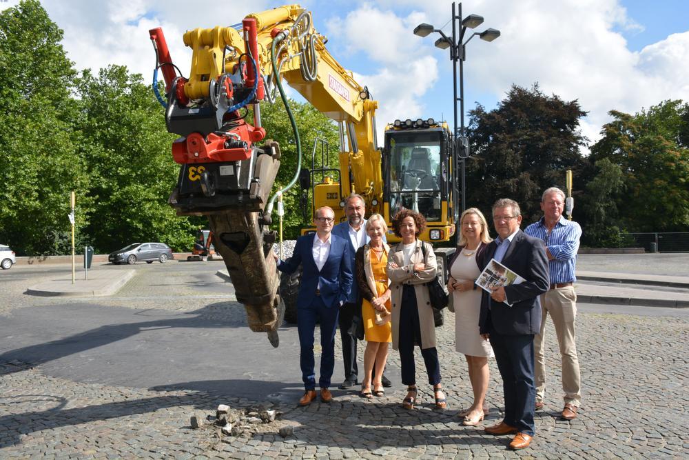 Vlaamse overheid en stad investeren 4,4 miljoen euro in vernieuwd busstation Brugge