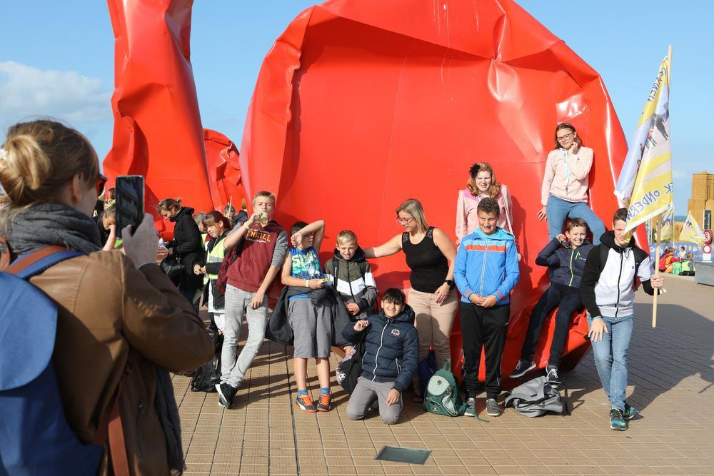1.200 leerlingen geven het startschot voor klimaatactie 'Oceanen voor Morgen' in Oostende