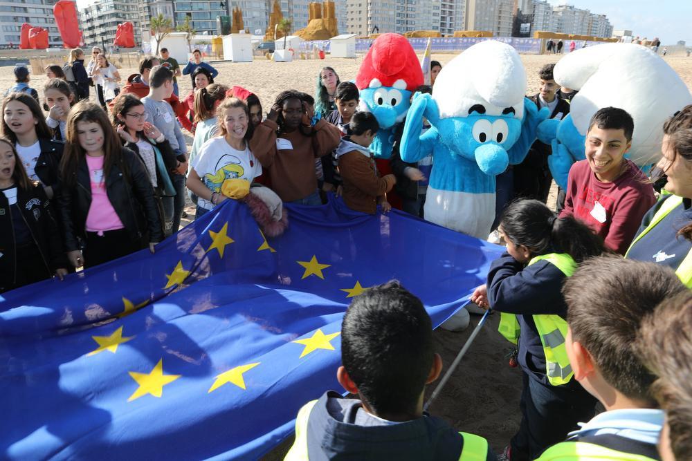 1.200 leerlingen geven het startschot voor klimaatactie 'Oceanen voor Morgen' in Oostende