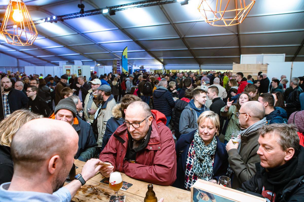 Duizenden bierliefhebbers komen proeven op Brugs Bierfestival