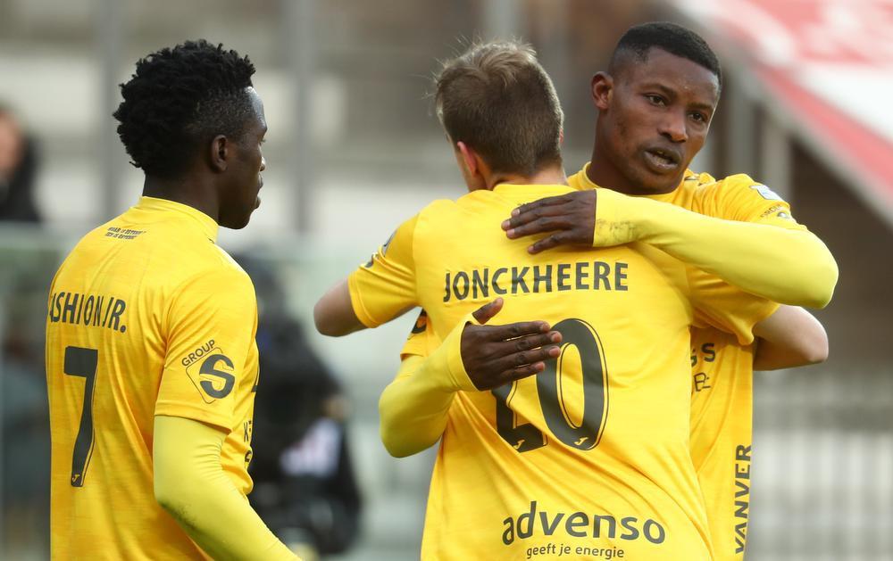 Couckenbak in Oostende: KVO wint voor het eerst sinds augustus en pakt 6 op 6 tegen Anderlecht